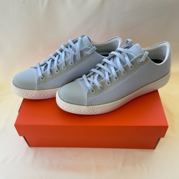 Converse - Picture 6 of 6